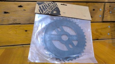 NOS NIB Haro &Delta;ί&sigma;&kappa;&omicron;&sigmaf; BMX Alloy C/W CREST Sprocket Aluminum 39T Black