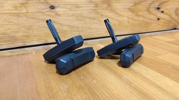 NOS &Tau;&alpha;&kappa;ά&kappa;&iota;&alpha; &Phi;&rho;έ&nu;&omicron;&upsilon; Odyssey 1BY4 CantiLever Brake Pads