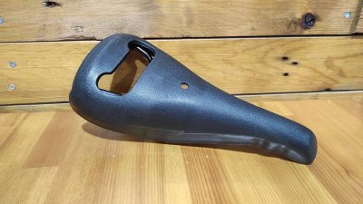 NOS &Sigma;έ&lambda;&alpha; CIONLLI 'Gripper' BMX Seat W/ Guts Black Old School